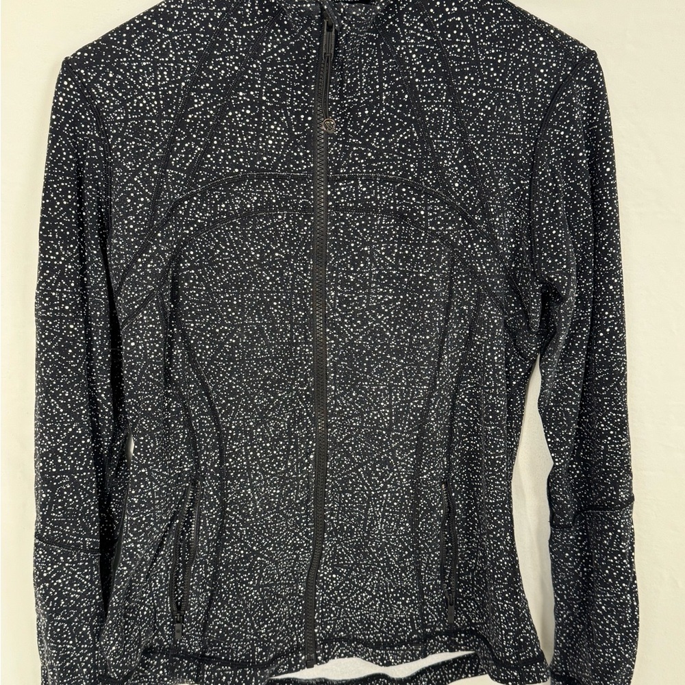Black and White Patterned Zip-Up Jacket